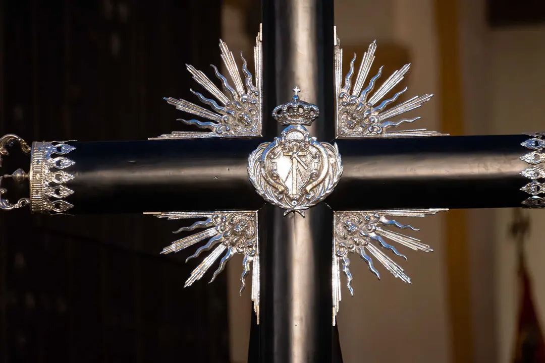 Algeciras vive su Viernes Santo m&aacute;s sobrecogedor en im&aacute;genes_067
