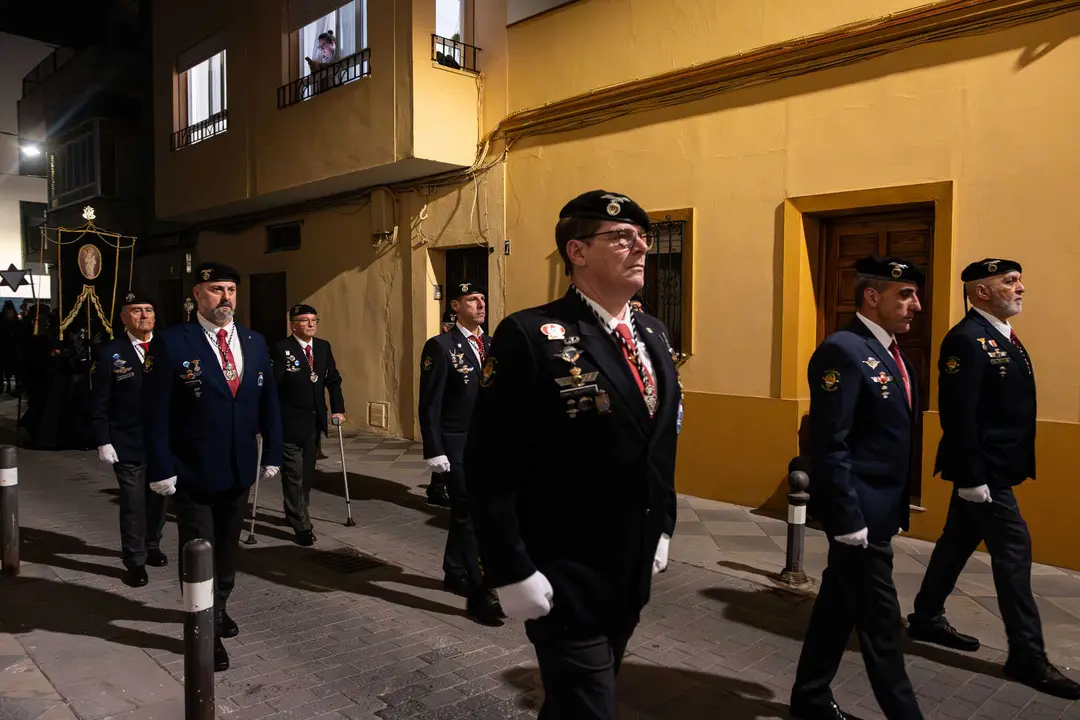 Algeciras vive su Viernes Santo m&aacute;s sobrecogedor en im&aacute;genes_106
