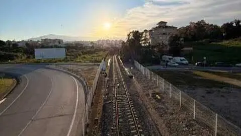 Maderal centr&oacute; su an&aacute;lisis en la situaci&oacute;n que atraviesa el Campo de Gibraltar
, se&ntilde;alando que la comarca arrastra problemas estructurales hist&oacute;ricos que contin&uacute;an sin resolverse.