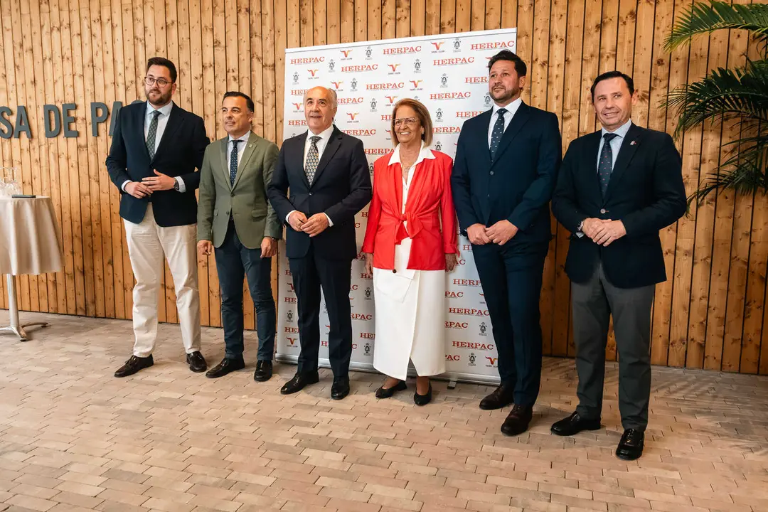 Presentaci&oacute;n oficial de los carteles de la Feria Taurina de Algeciras 2026 en el centro cultural de la ciudad_01_FOTO - FJ Ben&iacute;tez