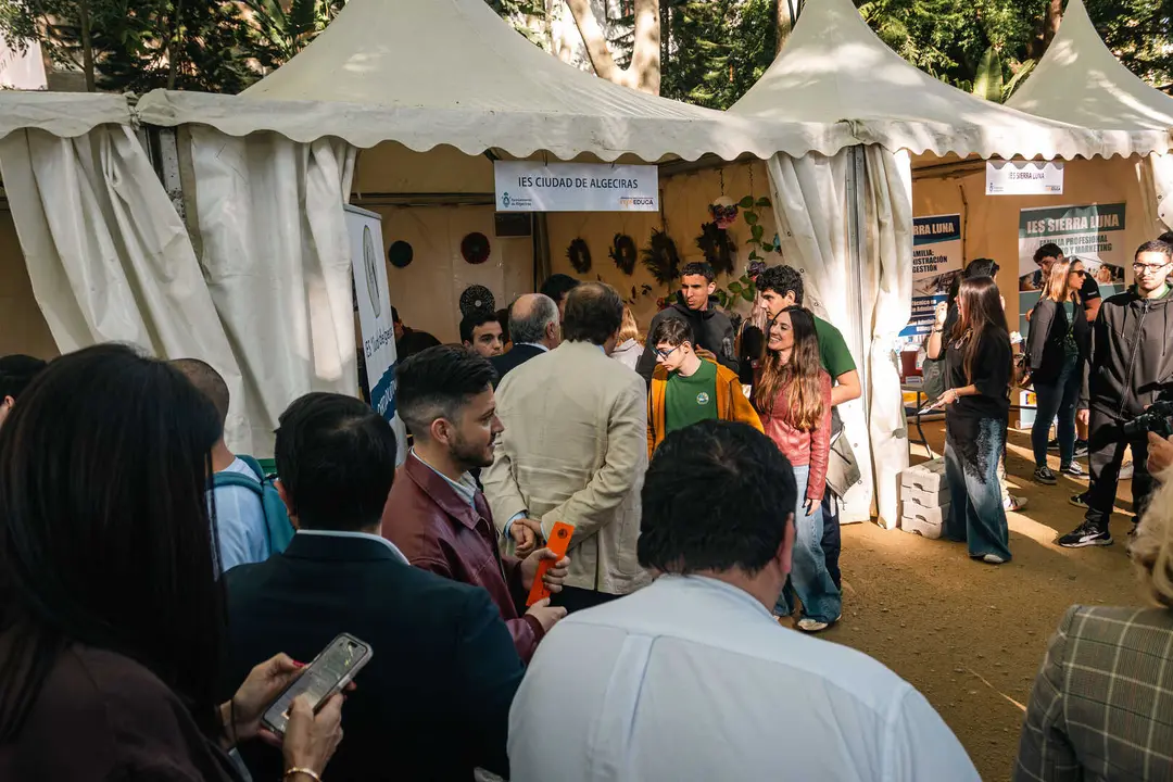 El Parque Mar&iacute;a Cristina se llena de oportunidades educativas con Expoeduca_07_FOTO - FJ Ben&iacute;tez