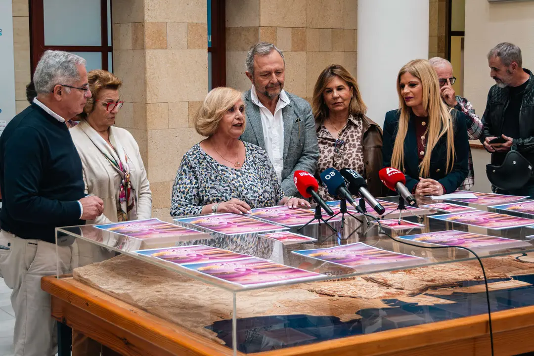 Presentaci&oacute;n de las jornadas sobre fibromialgia previstas en el Hospital Punta de Europa de Algeciras - FOTO: FJ Ben&iacute;tez