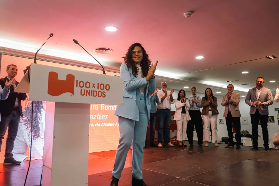 Imagen del acto de presentaci&oacute;n de la candidatura de 100x100 Unidos celebrado en Los Barrios.