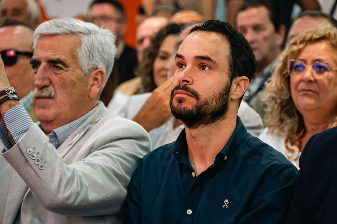 Acto de presentaci&oacute;n de la candidatura de 100x100 Unidos_09_FOTO - FJ Ben&iacute;tez