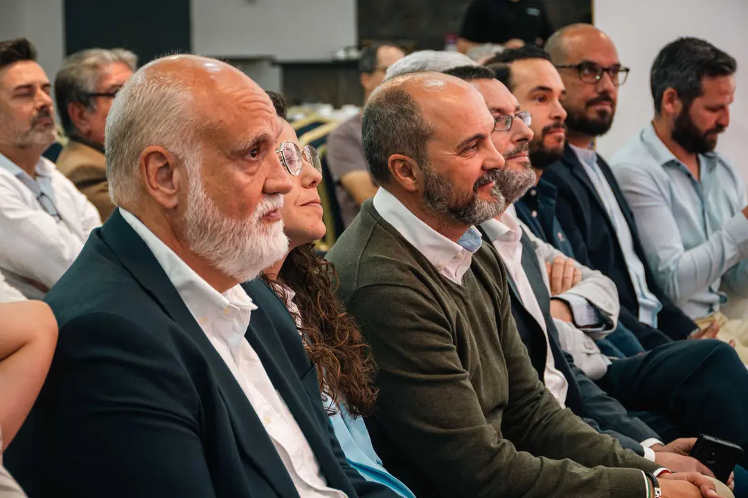 Acto de presentaci&oacute;n de la candidatura de 100x100 Unidos_20_FOTO - FJ Ben&iacute;tez