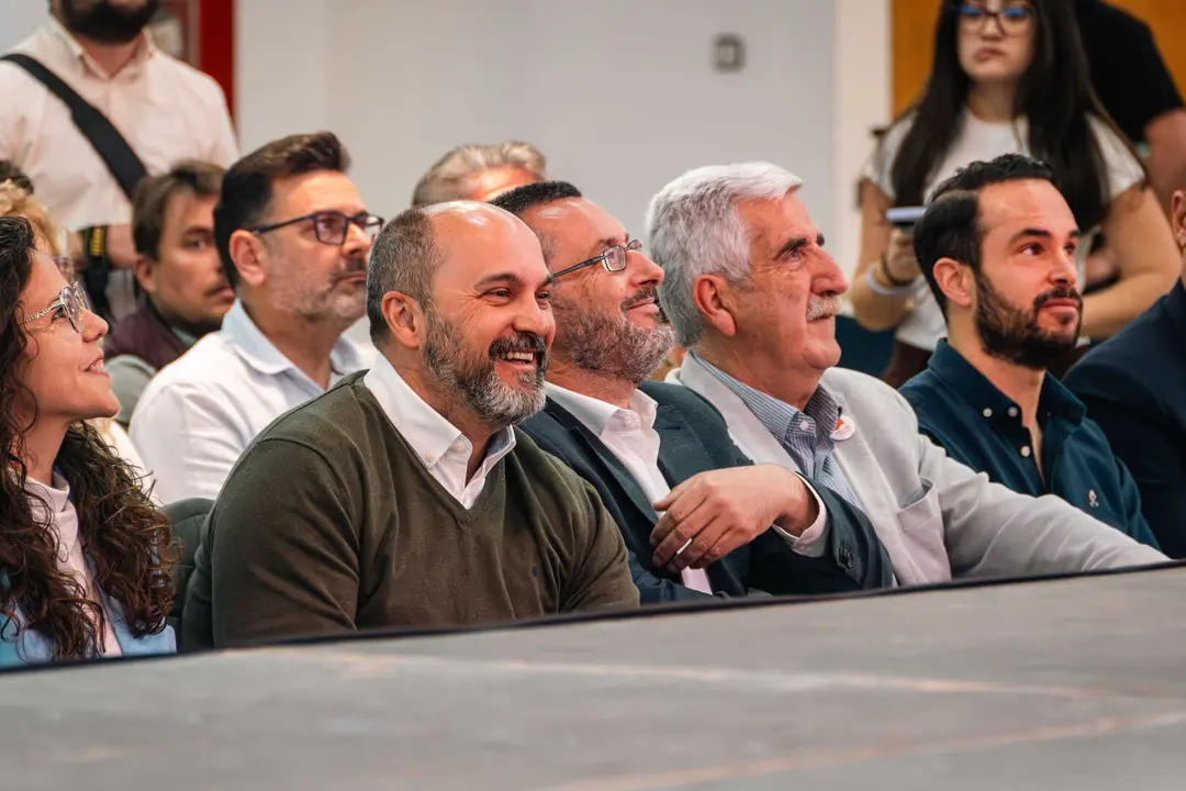 Acto de presentaci&oacute;n de la candidatura de 100x100 Unidos_23_FOTO - FJ Ben&iacute;tez