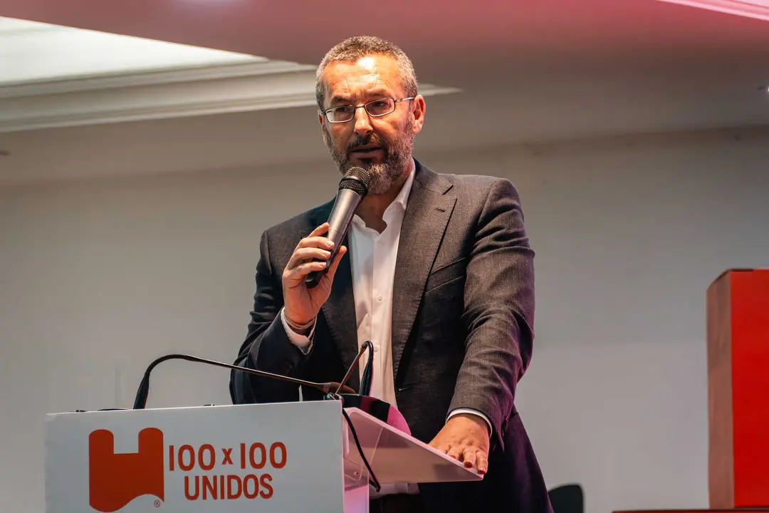 Acto de presentaci&oacute;n de la candidatura de 100x100 Unidos_43_FOTO - FJ Ben&iacute;tez