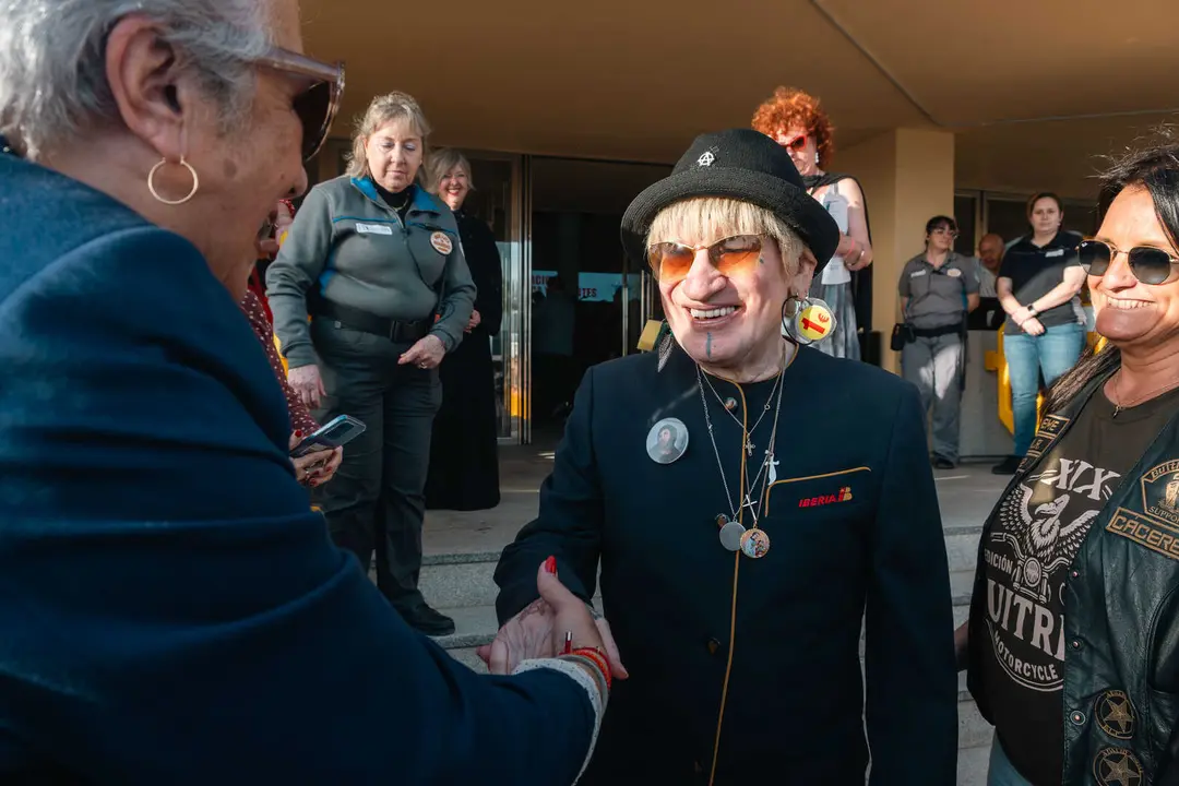 La L&iacute;nea se viste de gala con la alfombra roja de los Premios Nacionales de la M&uacute;sica y las Artes Pop Eye 2026_30_FOTO - FJ Ben&iacute;tez