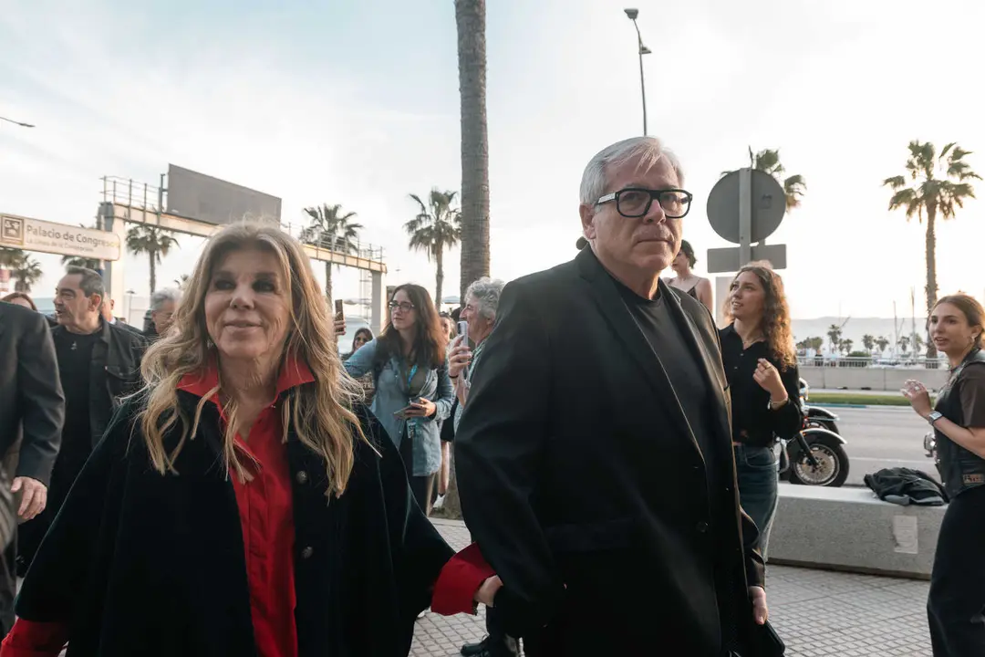La L&iacute;nea se viste de gala con la alfombra roja de los Premios Nacionales de la M&uacute;sica y las Artes Pop Eye 2026_43_FOTO - FJ Ben&iacute;tez
