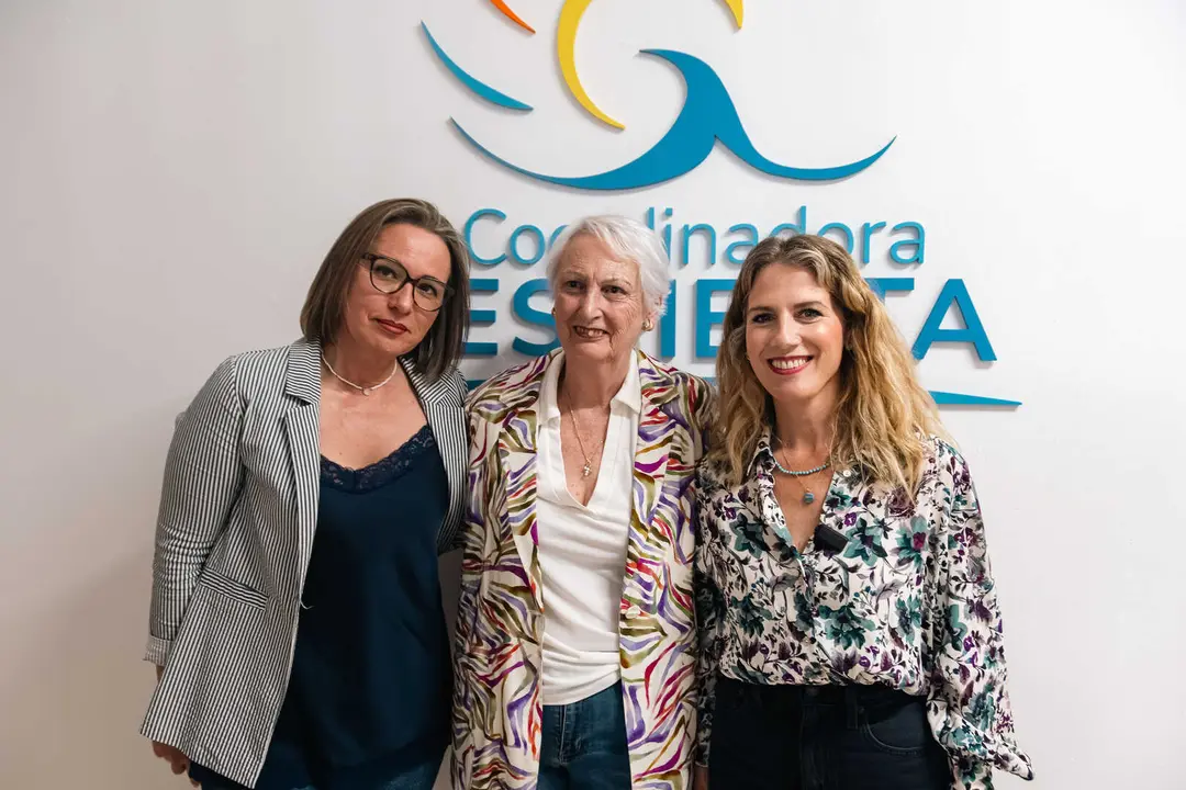 Visita institucional a la sede de la Coordinadora Despierta en La L&iacute;nea - FOTO: FJ Ben&iacute;tez