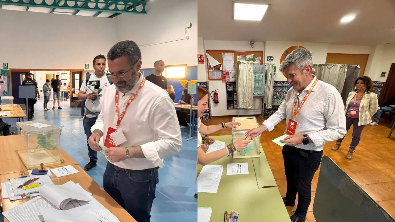 Juan Franco y Sebasti&aacute;n Hidalgo durante la jornada electoral en La L&iacute;nea.