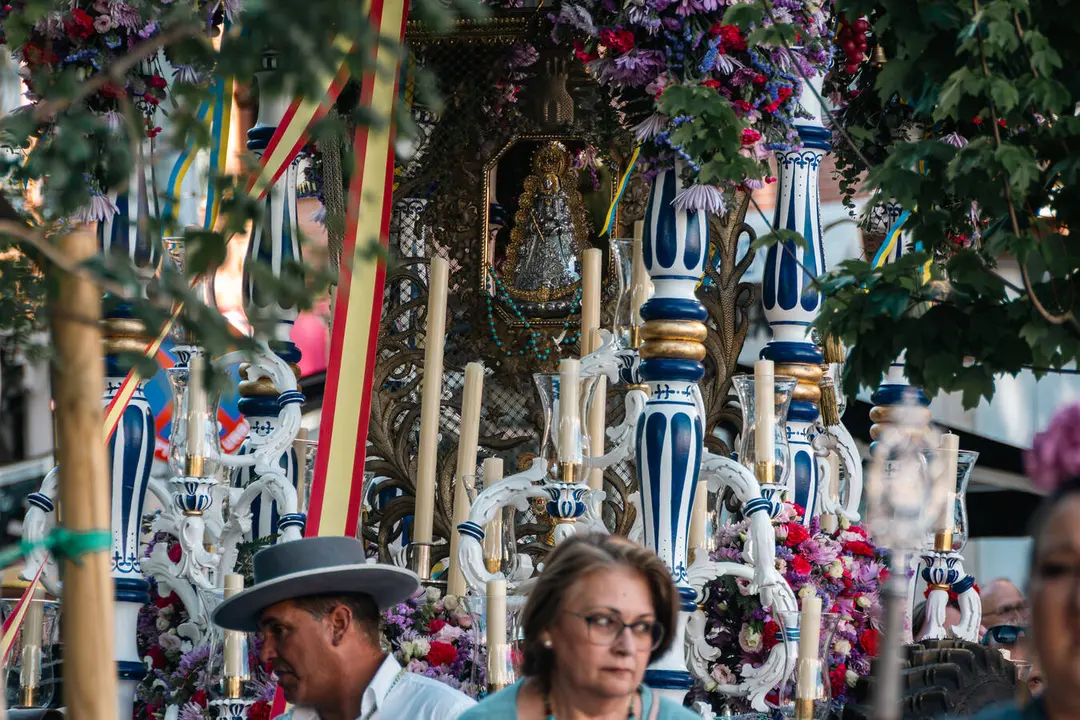 La salida de la Hermandad del Roc&iacute;o de Algeciras_24_FOTO FJ BEN&Iacute;TEZ