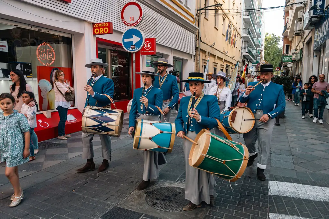 La salida de la Hermandad del Roc&iacute;o de Algeciras_29_FOTO FJ BEN&Iacute;TEZ