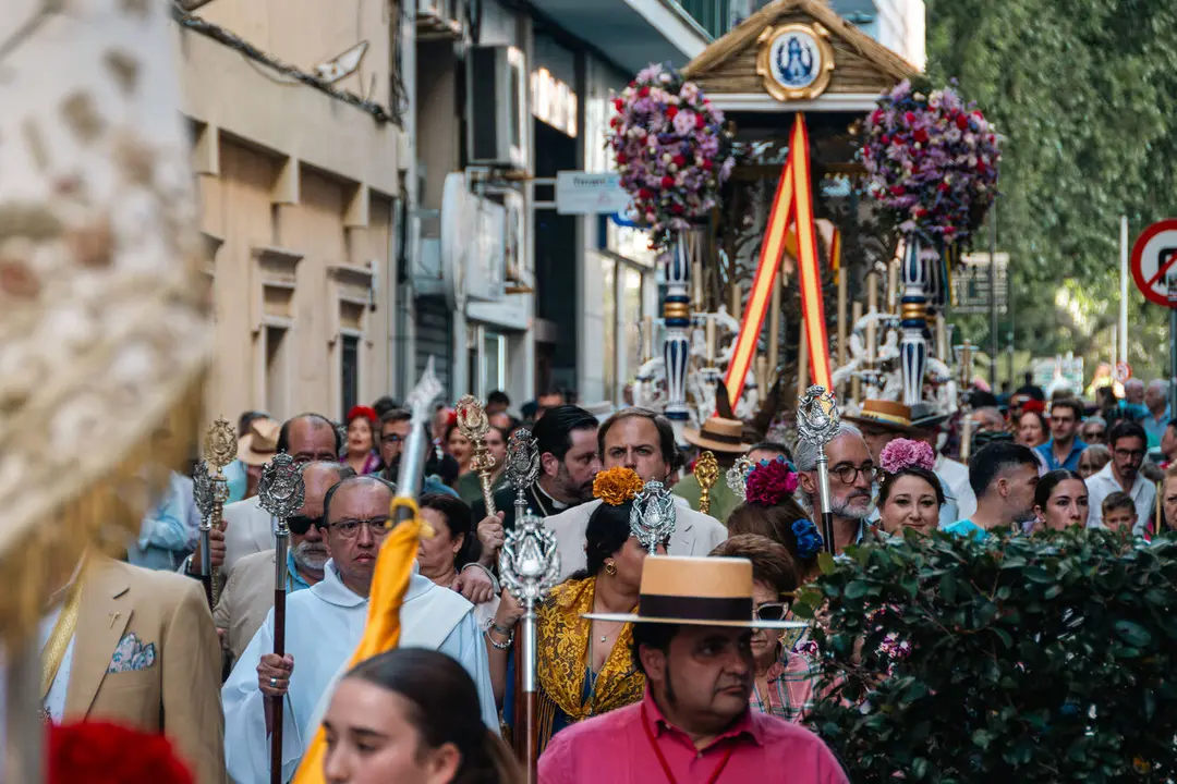 La salida de la Hermandad del Roc&iacute;o de Algeciras_31_FOTO FJ BEN&Iacute;TEZ