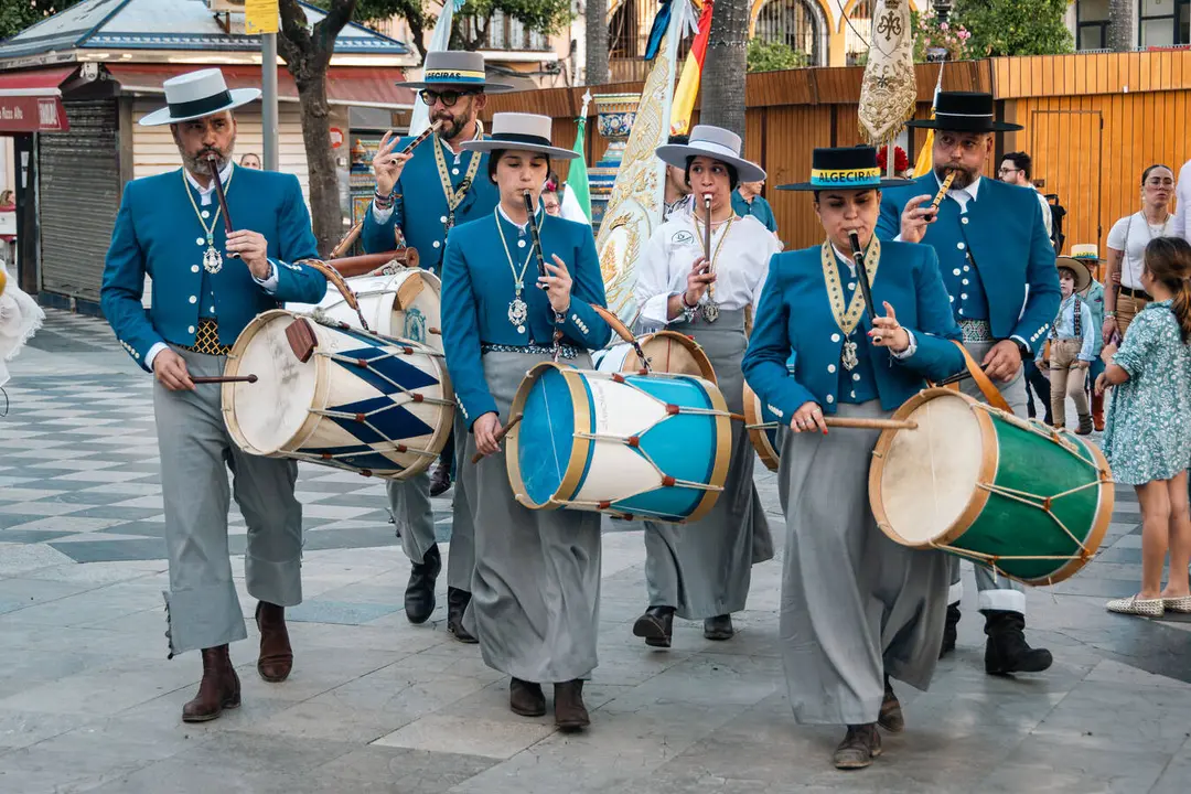 La salida de la Hermandad del Roc&iacute;o de Algeciras_36_FOTO FJ BEN&Iacute;TEZ