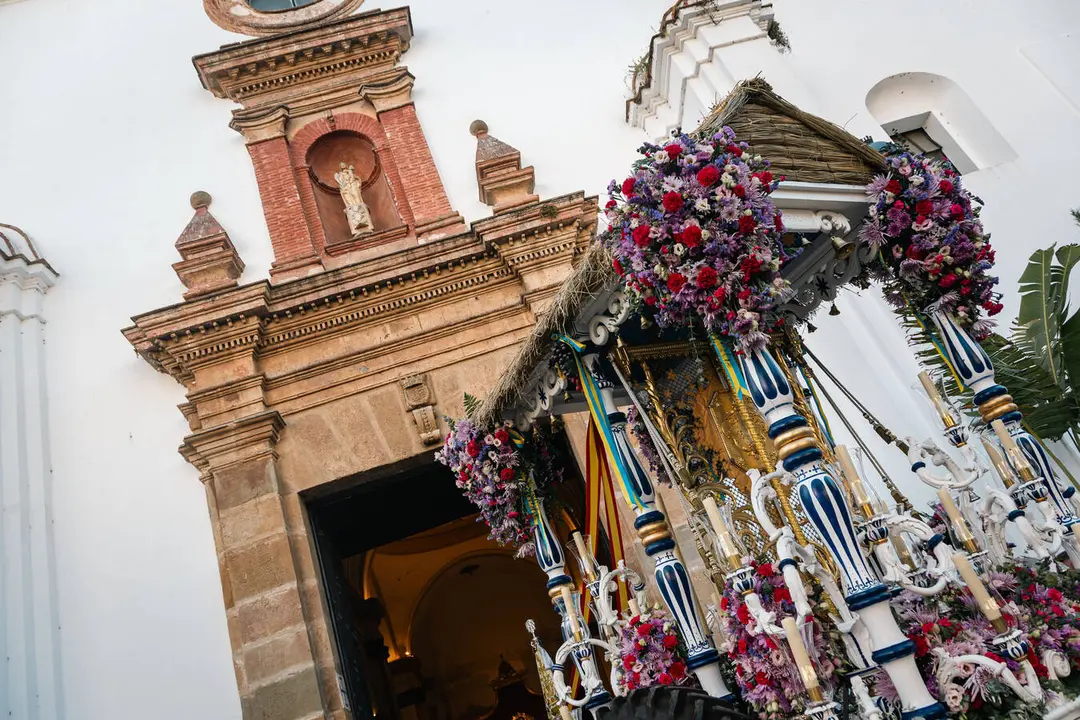 La salida de la Hermandad del Roc&iacute;o de Algeciras_40_FOTO FJ BEN&Iacute;TEZ
