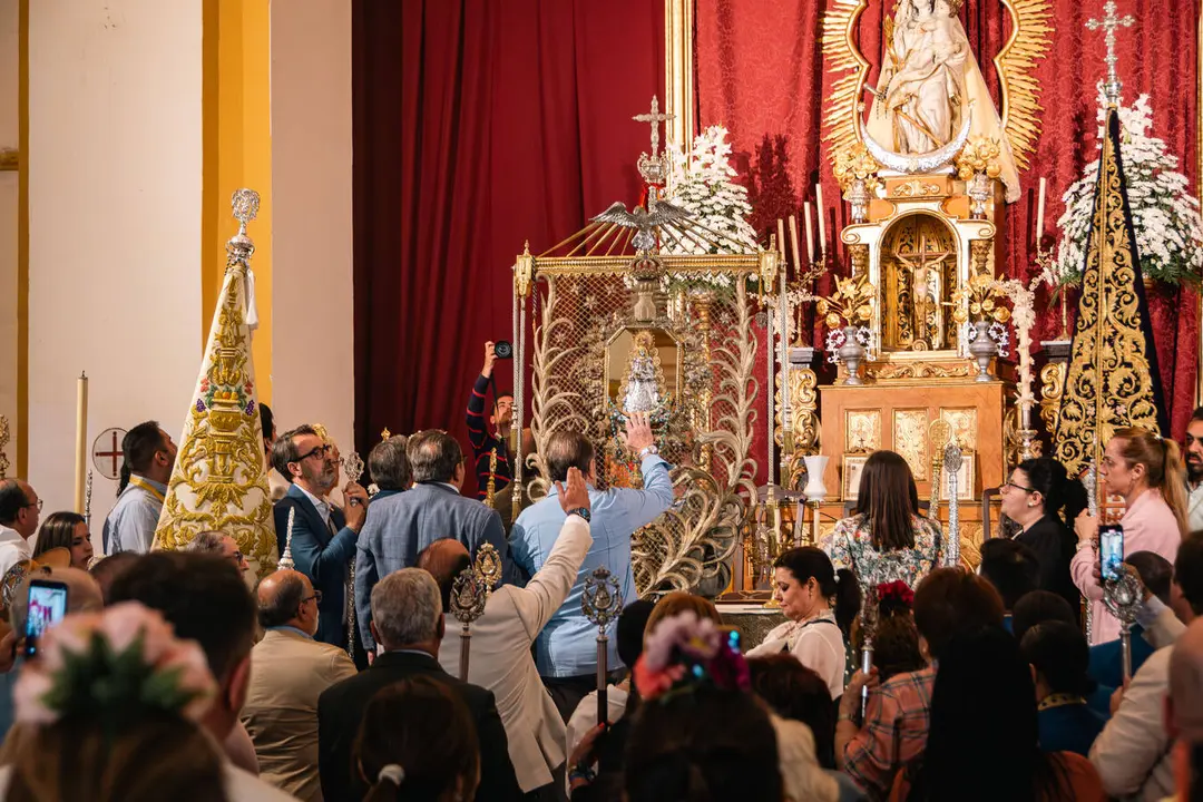 La salida de la Hermandad del Roc&iacute;o de Algeciras_52_FOTO FJ BEN&Iacute;TEZ