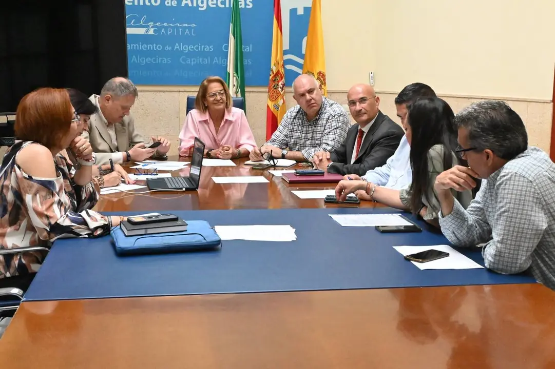 Un momento de la Comisi&oacute;n Informativa celebrada en el Ayuntamiento de Algeciras