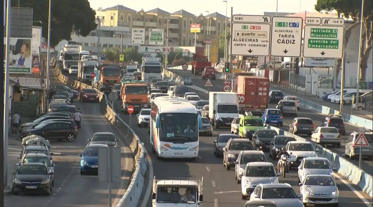 Retenciones registradas tras el accidente en el t&uacute;nel del Acceso Norte de Algeciras