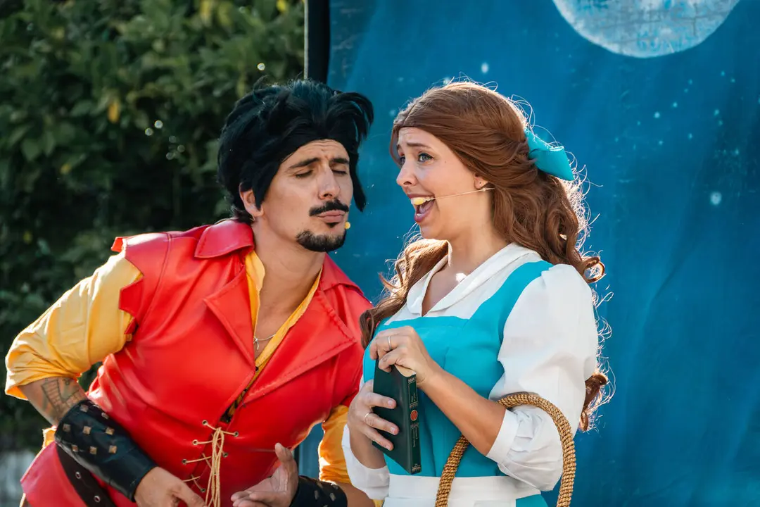 La Plaza Alta se llena de familias con el musical de &ldquo;La Bella y la Bestia&rdquo; en la Feria de los Parques Naturales_20_FOTO FJ BEN&Iacute;TEZ