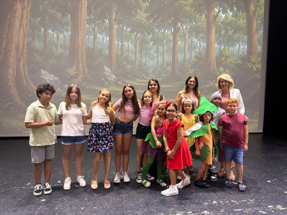 Alumnos de Teatro durante una de las representaciones de fin de curso celebradas en el Teatro Florida