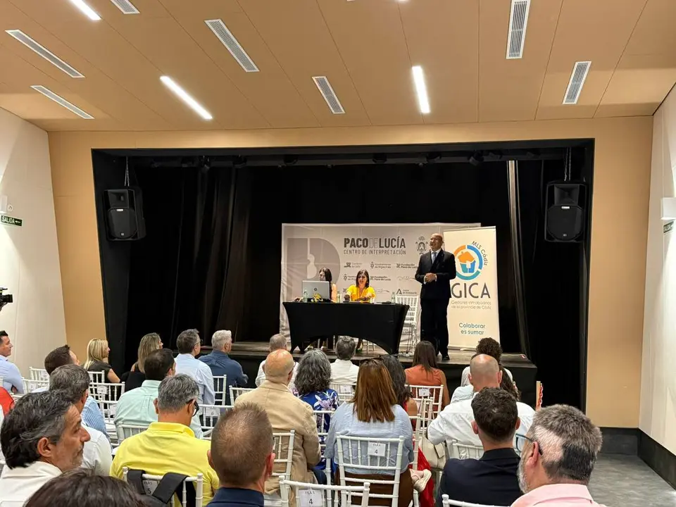 Representantes del sector inmobiliario durante la Asamblea General de GICA celebrada en Algeciras