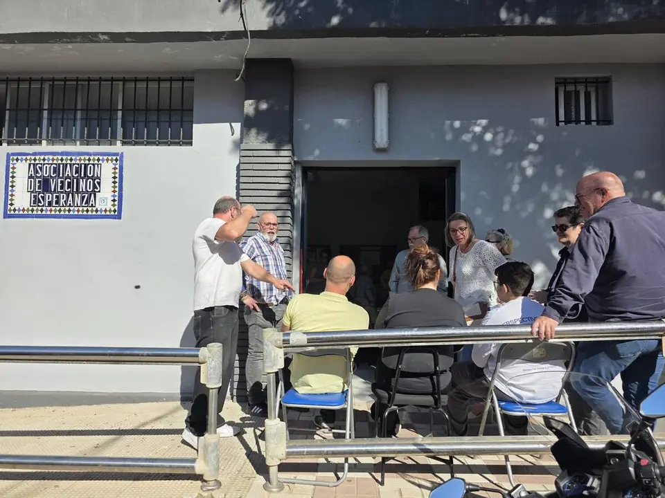 Vista general de la barriada de San Bernardo, donde los vecinos reclaman medidas para frenar los actos vand&aacute;licos