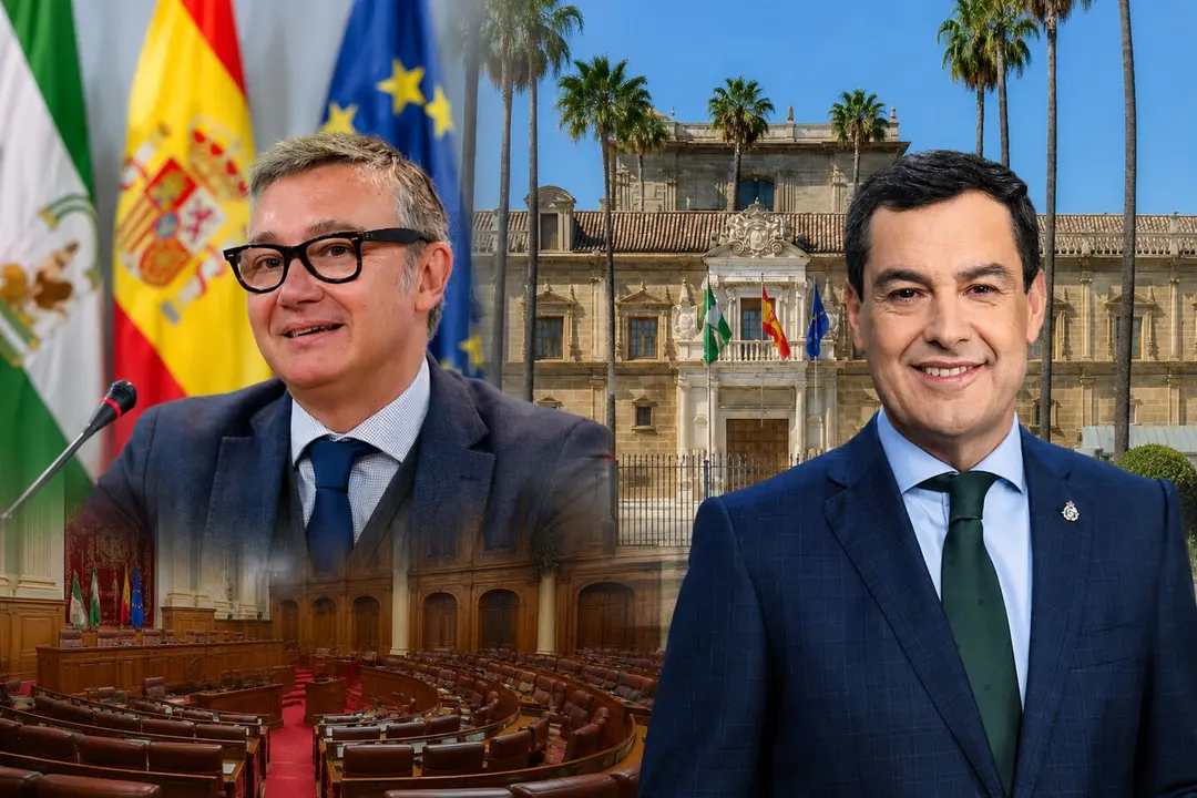 Juanma Moreno y Manuel Gavira, con el Parlamento de Andaluc&iacute;a como escenario de fondo durante las negociaciones entre PP y Vox