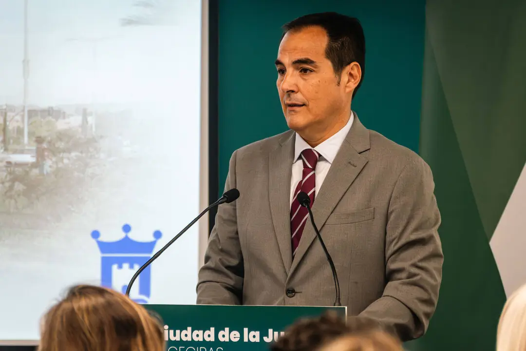 Jos&eacute; Antonio Nieto durante un acto institucional relacionado con las infraestructuras judiciales de Andaluc&iacute;a - FOTO: FJ Ben&iacute;tez