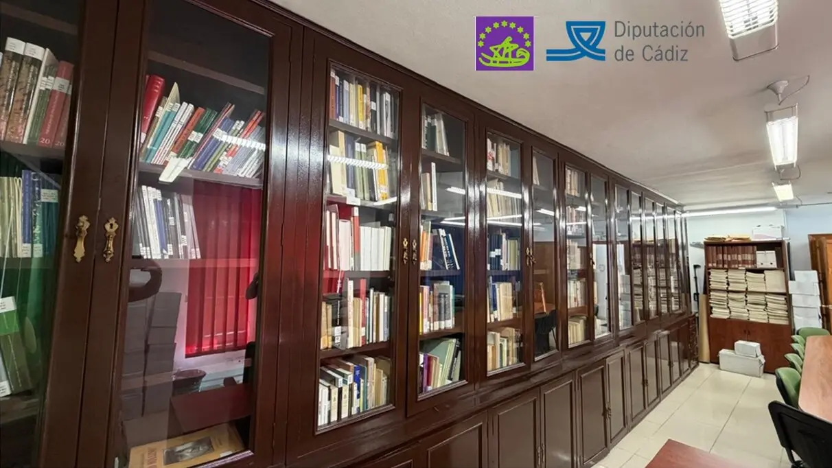 Estado de la biblioteca del Instituto de Estudios Campogibraltare&ntilde;os tras la finalizaci&oacute;n de los trabajos t&eacute;cnicos