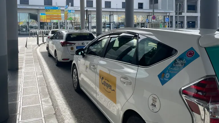 Taxis en el puerto4