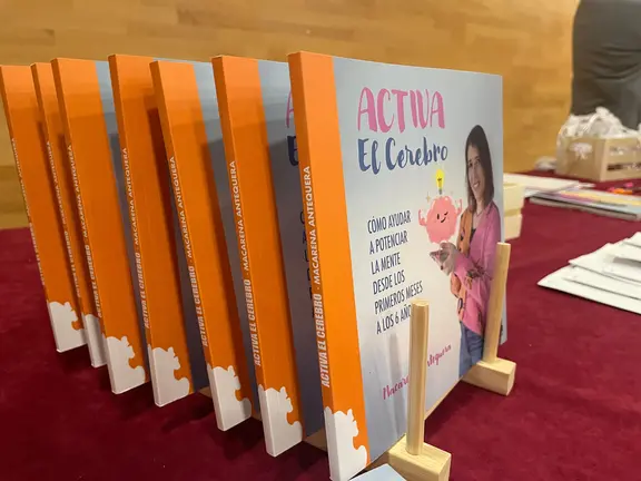 Presentación libro Macarena Antequera 7