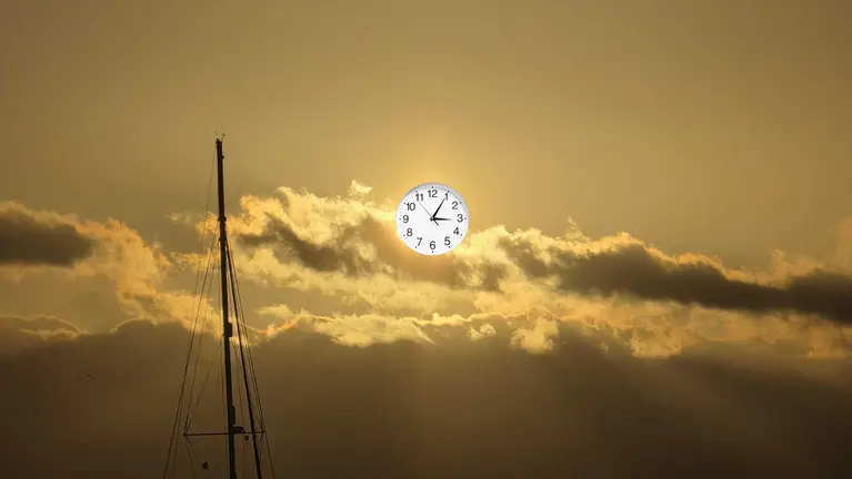 A las 03:00 ser&aacute;n las 02:00