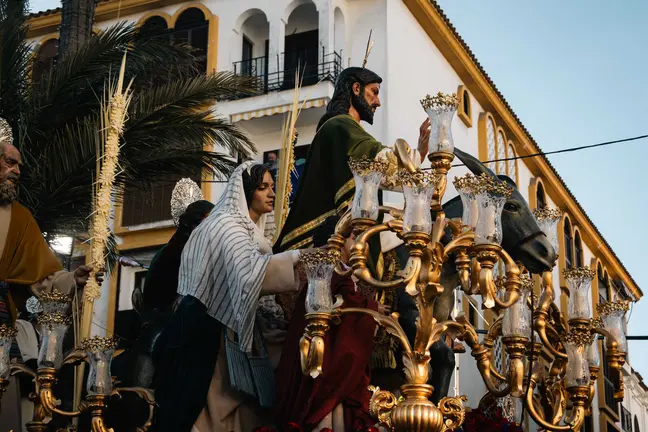Domingo de Ramos en Algeciras- ambiente, tradici&oacute;n y primeras salidas_020