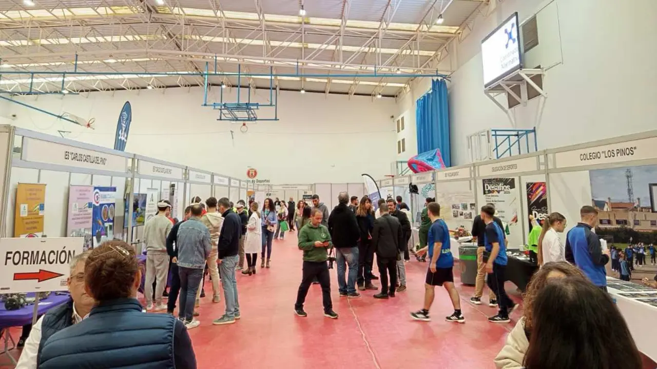 Primera jornada de la Feria de la Formación y el Empleo de San Roque