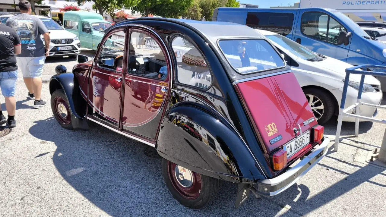 Coches antiguos en Palmones 8