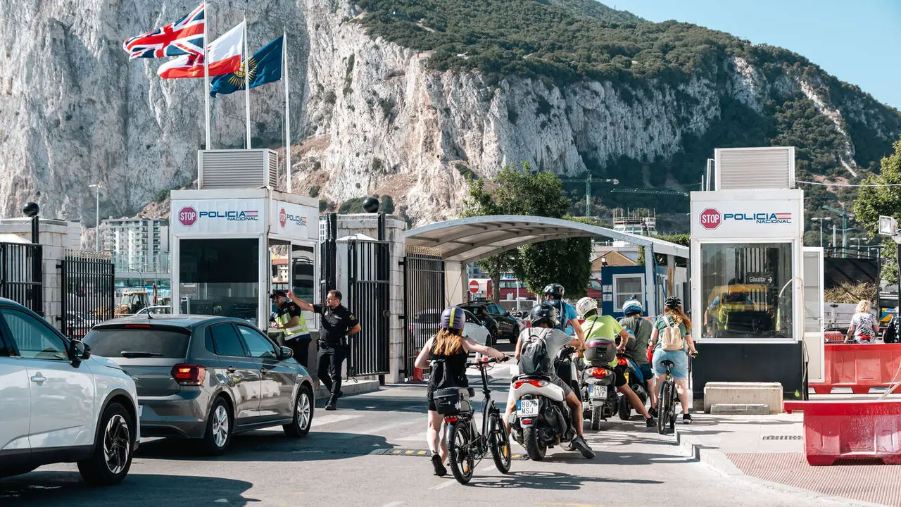 JUPOL ha mostrado su rechazo al modelo de control fronterizo previsto en el acuerdo sobre Gibraltar - FOTO: FJ Ben&iacute;tez