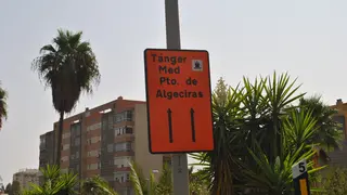 Se&ntilde;al para orientar a los pasajeros que llegan a Algeciras con motivo de la OPE 2024