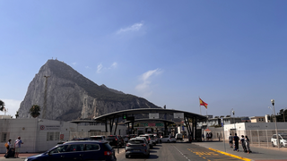 En La Línea temen que los accesos a Gibraltar se pueden ver colapsados en caso de que los controles empiecen a aplicarse desde el 11 de noviembre