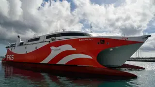 El Levante Jet, uno de los buques de la naviera en el Estrecho