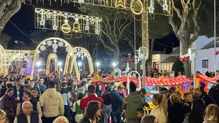 El encendido del alumbrado, previsto a partir de las 19:00 horas, dar&aacute; paso a la posibilidad de fotografiarse con los personajes y disfrutar de las atracciones instaladas