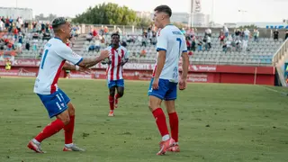 Jugadores celebrando la victoria - FOTO: Algeciras C