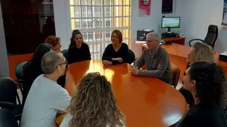 El estudio, basado en los presupuestos liquidados de 2024 de un total de 404 ayuntamientos, destaca que solo 27 lograron superar los 200 euros anuales por habitante en inversi&oacute;n social