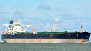 El secretario de Defensa brit&aacute;nico, John Healey, se&ntilde;al&oacute; que el Bella 1 &ldquo;ondeaba una bandera falsa&rdquo; y estaba sujeto a las sanciones estadounidenses contra Ir&aacute;n - FOTO: Marinetraffic