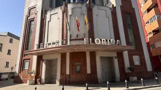 Fachada del Teatro Florida de Algeciras, sede habitual de los principales actos del Carnaval.