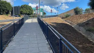 Los trabajos se han desarrollado entre los kil&oacute;metros 131,7 y 132,6 de la traves&iacute;a y han permitido mejorar la seguridad vial y la movilidad peatonal, con especial atenci&oacute;n a los usuarios m&aacute;s vulnerables