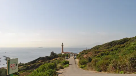 Faro de Punta Carnero2