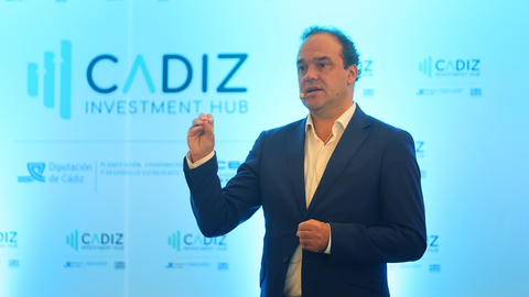 El economista José Carlos Diez durante su participación en el seminario