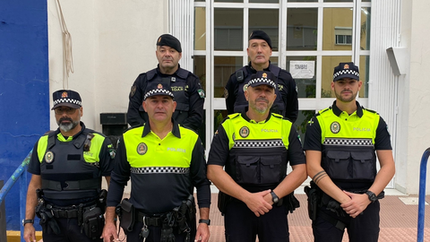 Policías barreños que ya han puesto rumbo a Paiporta, una de las zonas más afectadas por el temporal