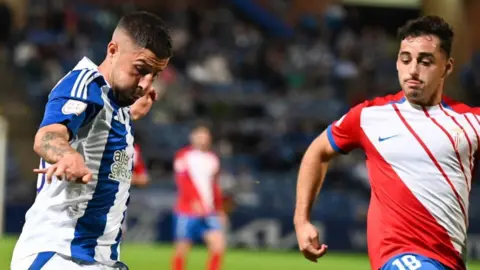 Dom&iacute;nguez, ante Marino. FOTO. Recreativo de Huelva
